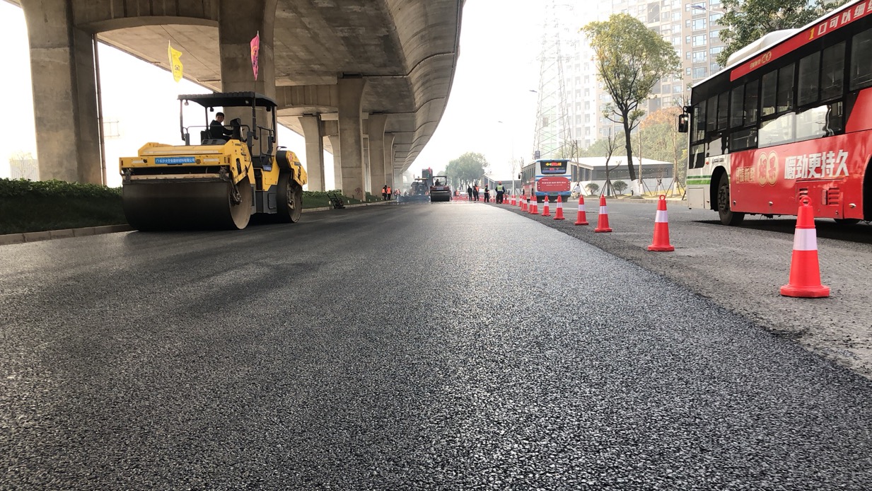 軌道三號(hào)線一期工程月湖公園北站