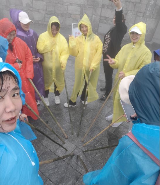 長(zhǎng)沙太空金路橋材料有限公司,雙鋼輪壓路機(jī),福格勒瀝青攤鋪機(jī),AC系列,AF系列,SBS系列 長(zhǎng)沙太空金路橋材料有限公司,雙鋼輪壓路機(jī),福格勒瀝青攤鋪機(jī),AC系列,AF系列,SBS系列